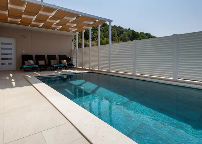 וילה Sole Komarna By Guide *