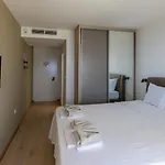 فيلة Sole Komarna By Guide *