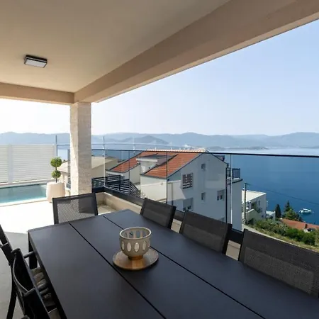 Sole Komarna By Guide 빌라 클레크