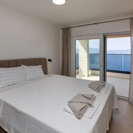 Sole Komarna By Guide 클레크