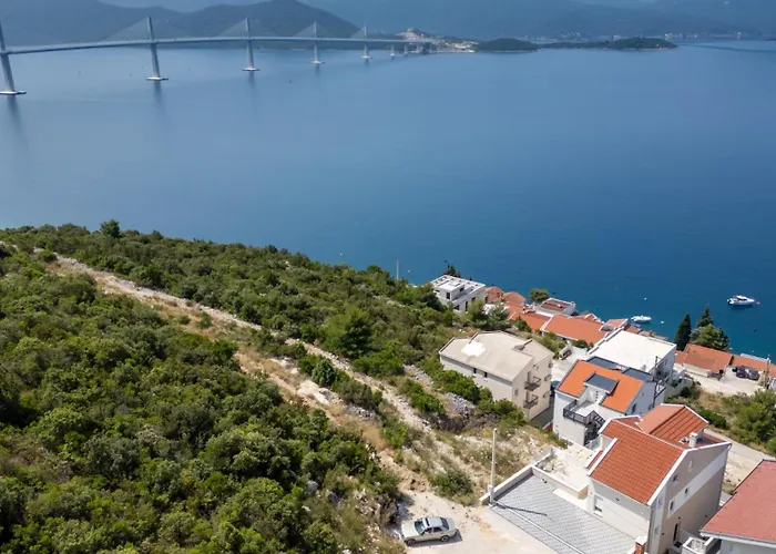 Sole Komarna By Guide فيلة *